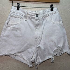 Y2K Levi's White Distressed Ripped High Waisted Mom Shorts 26